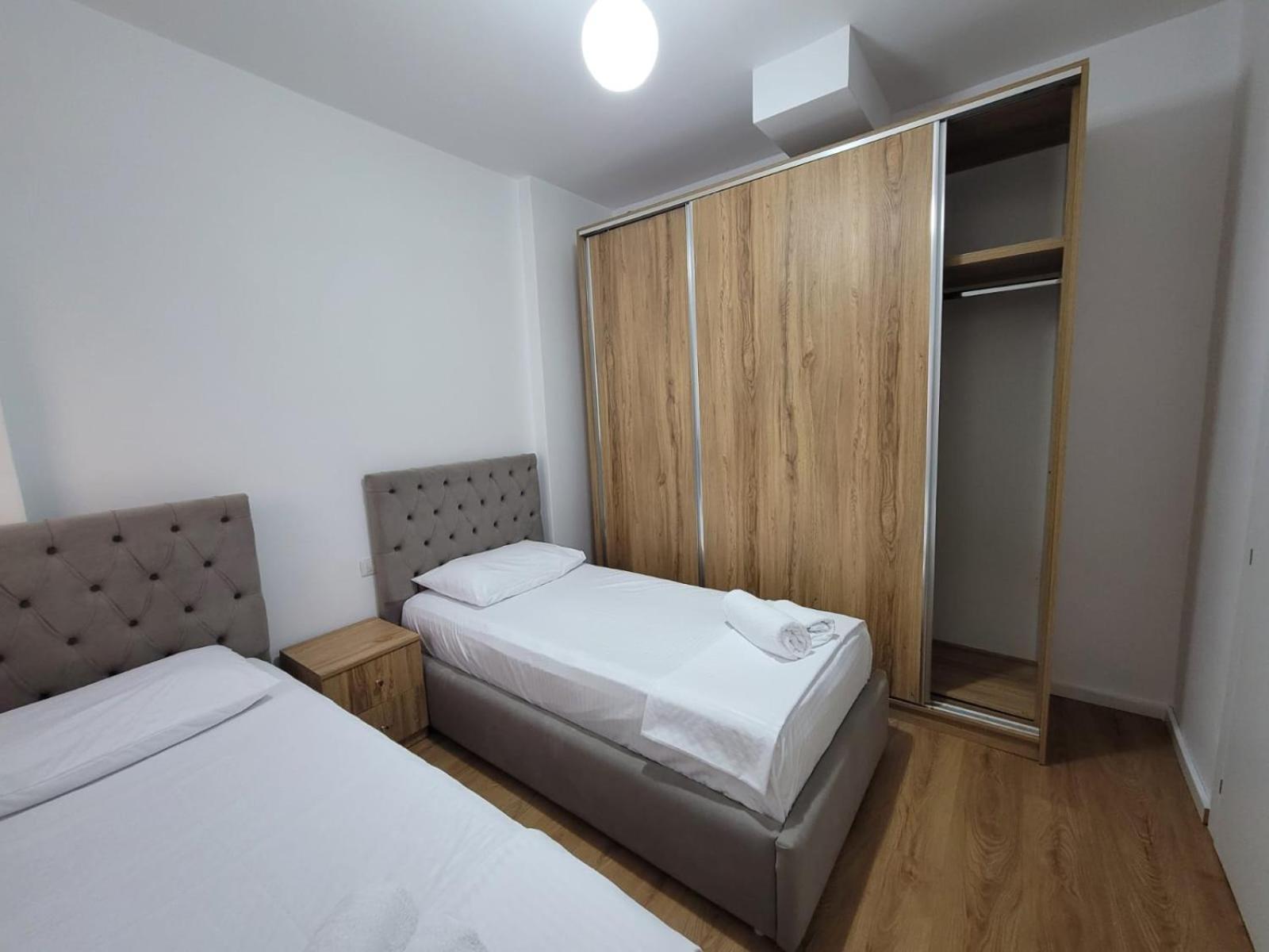 Enes Apartment Tirane Exterior foto